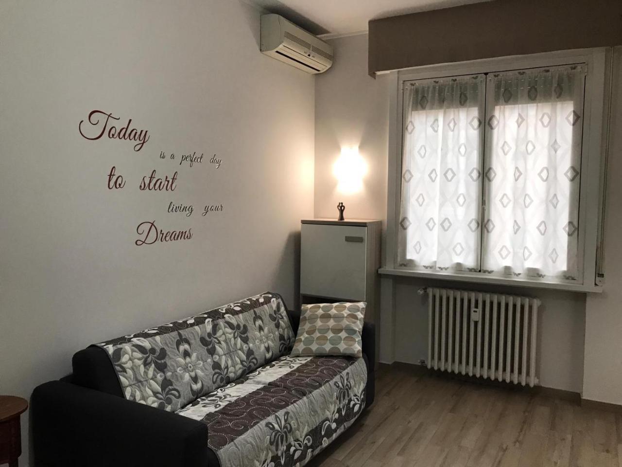 Lorenteggio Studio Apt Milano Dış mekan fotoğraf