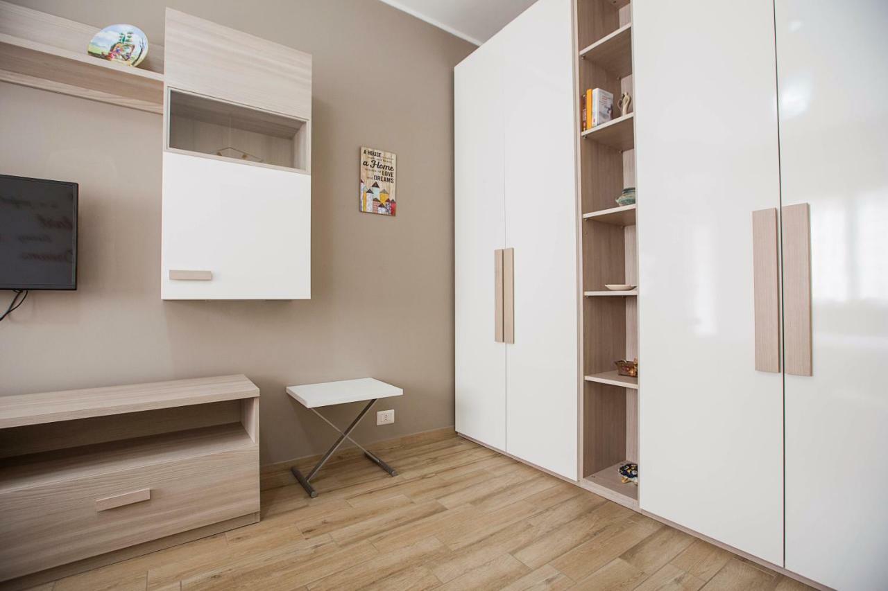 Lorenteggio Studio Apt Milano Dış mekan fotoğraf